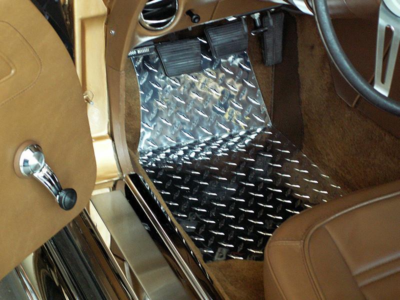 American Car Craft Floor Mats Diamond Plate 2pc 011001 | Corvette