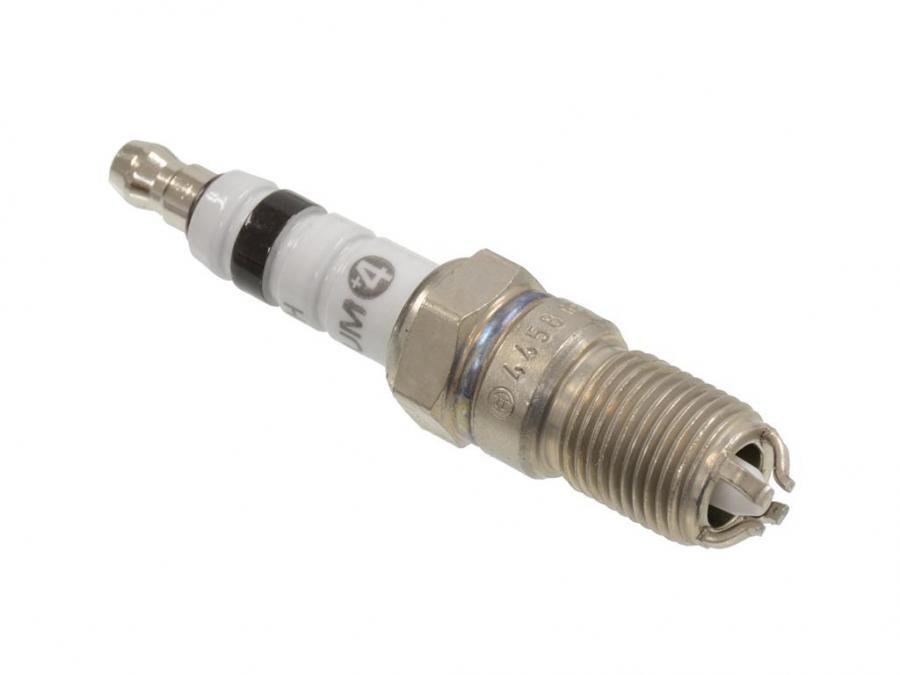 97 04 Spark Plug Bosch Platinum Set Of 8