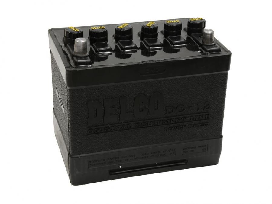 66 Sealed Maintenance Free Tar Top Delco Battery DC-12
